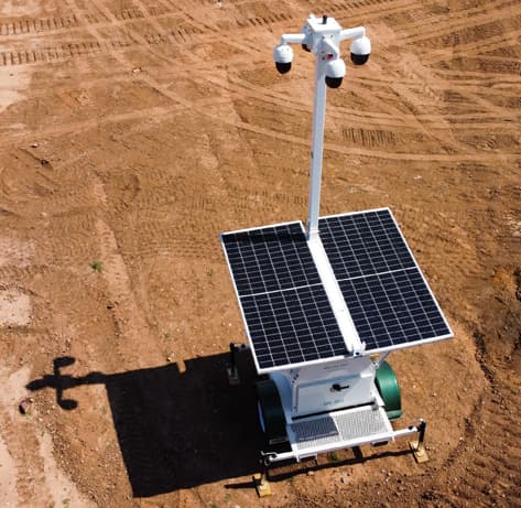 Mobile surveillance unit supporting remote video monitoring