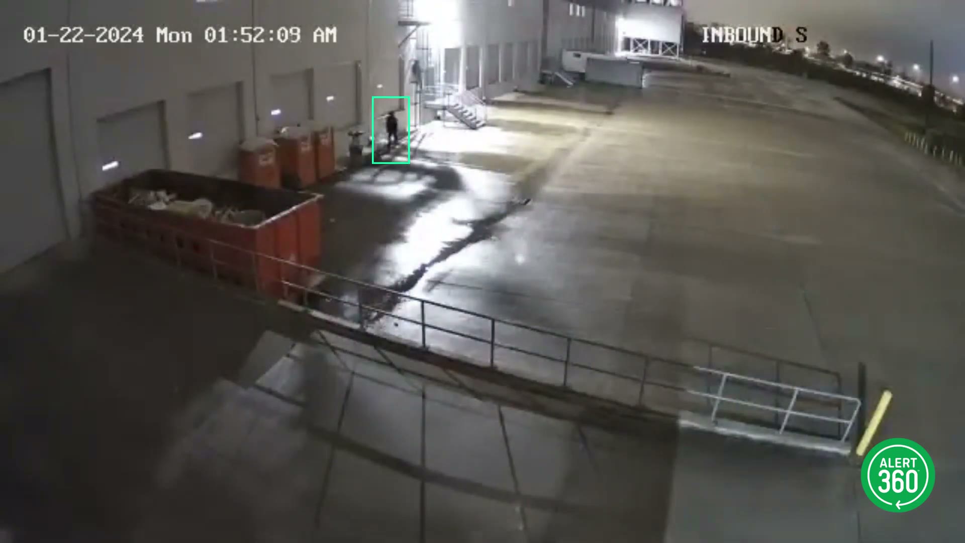 Foiled Burglary Attempt: Rooftop Escape | Crime Caught on Camera